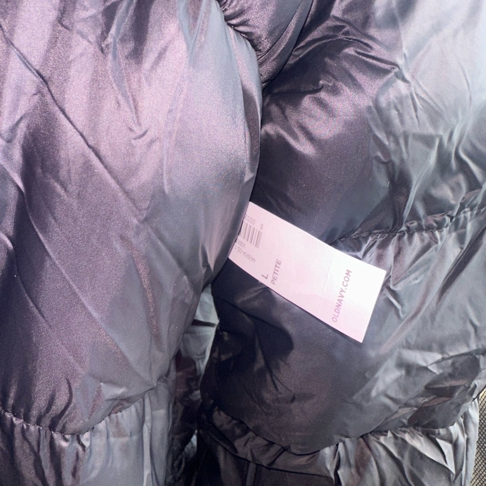Old Navy Black Puffer Jacket NWT Size Large Petite Zip Front - Picture 4 of 6